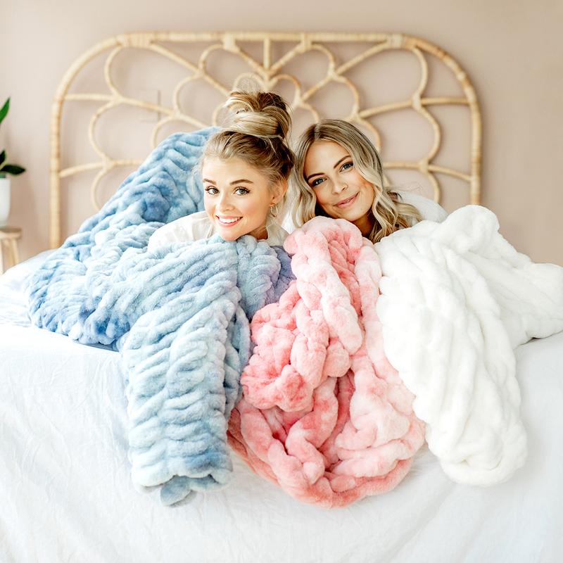 Minky couture blanket online sizes