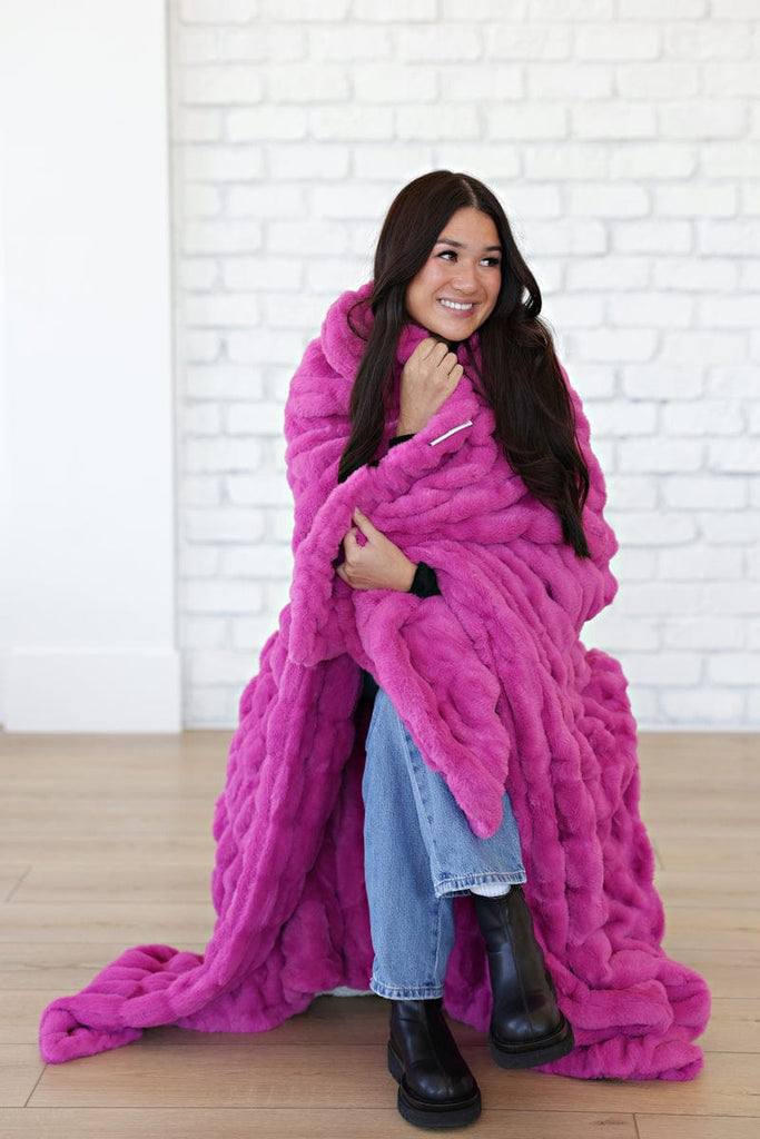 NEW Minky Couture Urban Polar hot Hazelnut Plush Blanket (MONSTER)